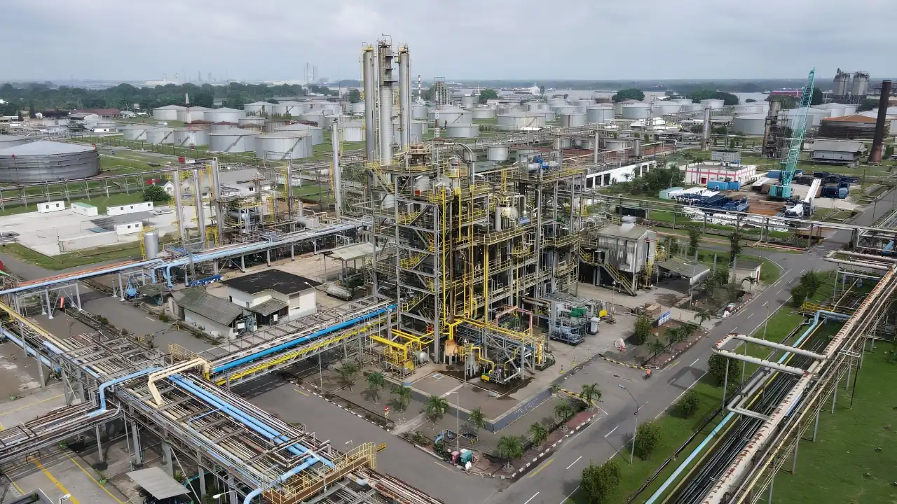 Plaju Refinery Unit III